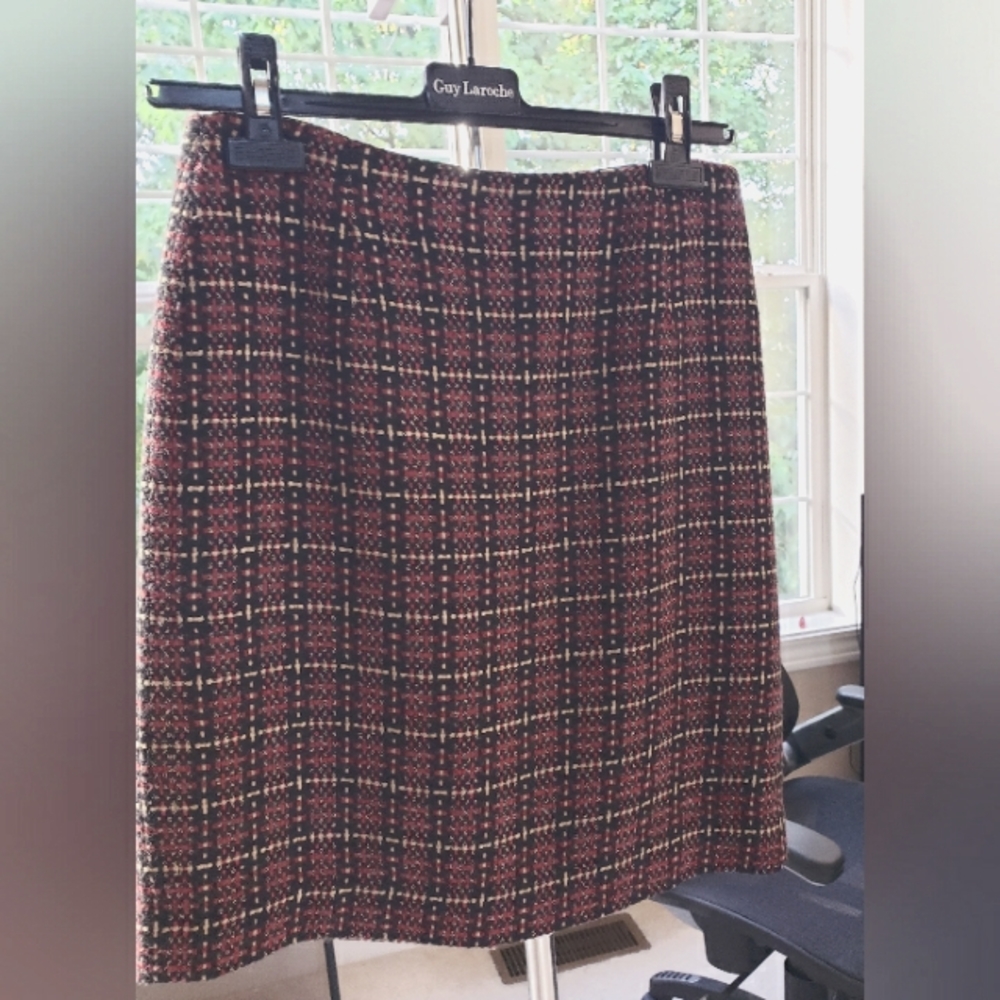 Ann Taylor Loft wool blend skirt size 0P